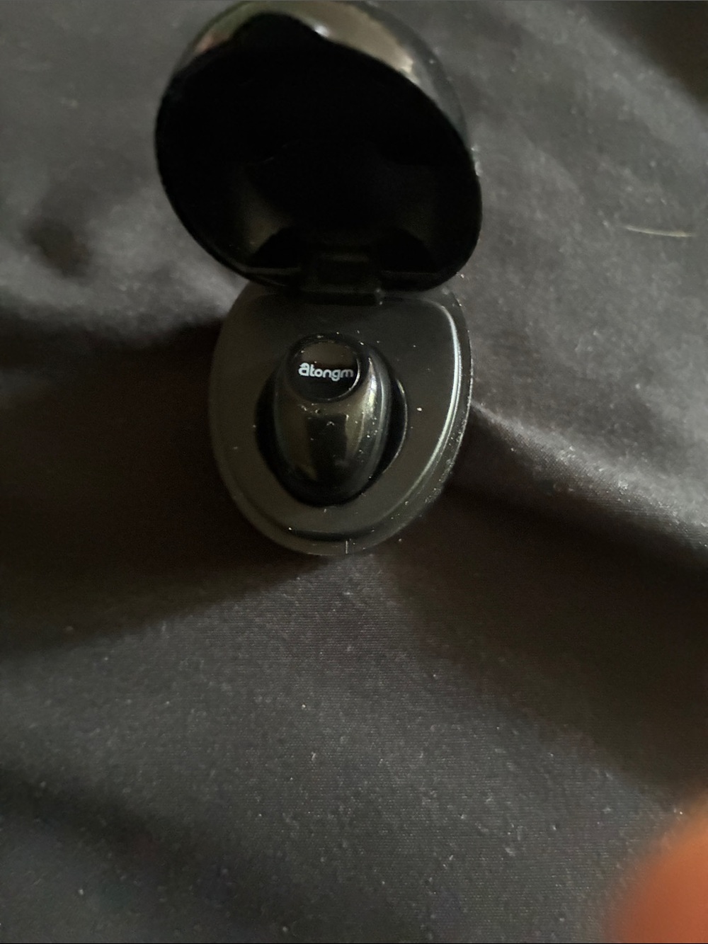 Alongm Wireless Earbud with Charging Case - Black